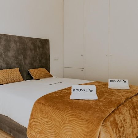 Bruval Premium Apartments - Gaia Вила-Нова-ди-Гая Экстерьер фото