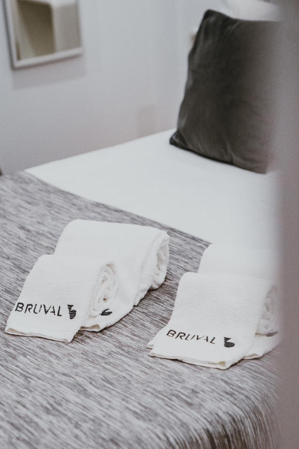 Bruval Premium Apartments - Gaia Вила-Нова-ди-Гая Экстерьер фото