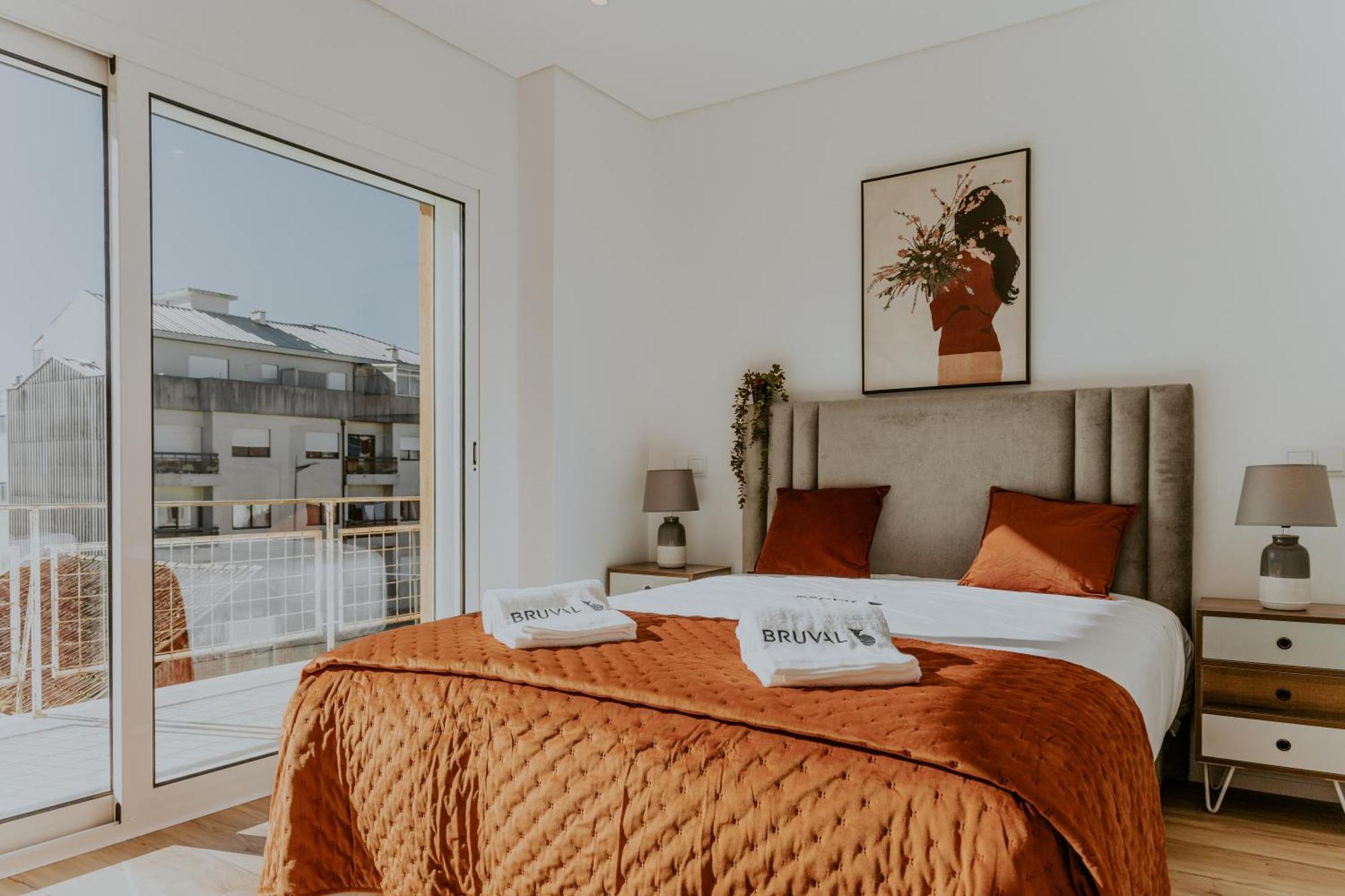Bruval Premium Apartments - Gaia Вила-Нова-ди-Гая Экстерьер фото