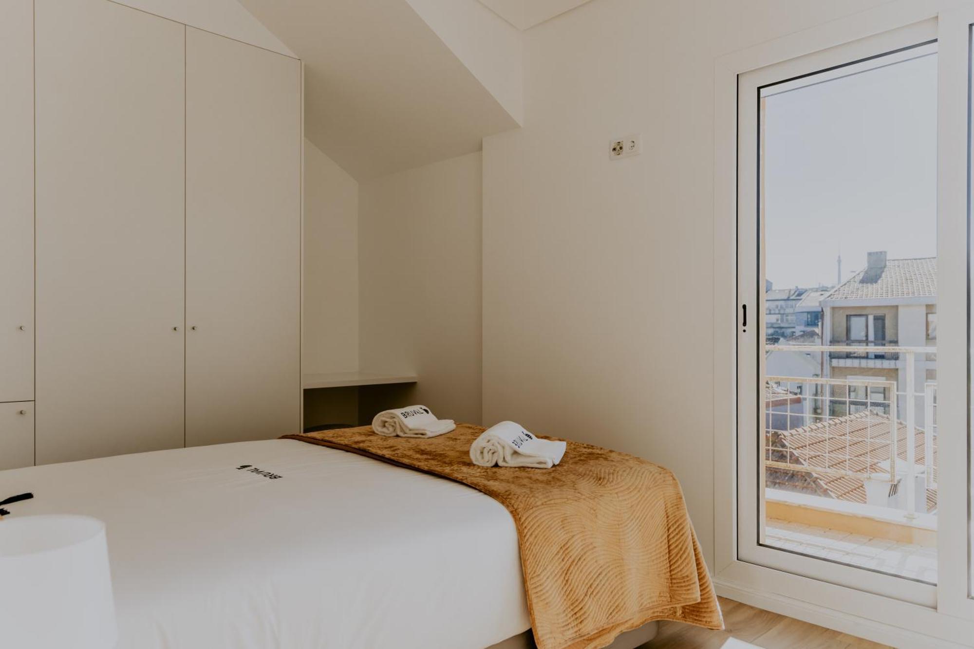 Bruval Premium Apartments - Gaia Вила-Нова-ди-Гая Экстерьер фото
