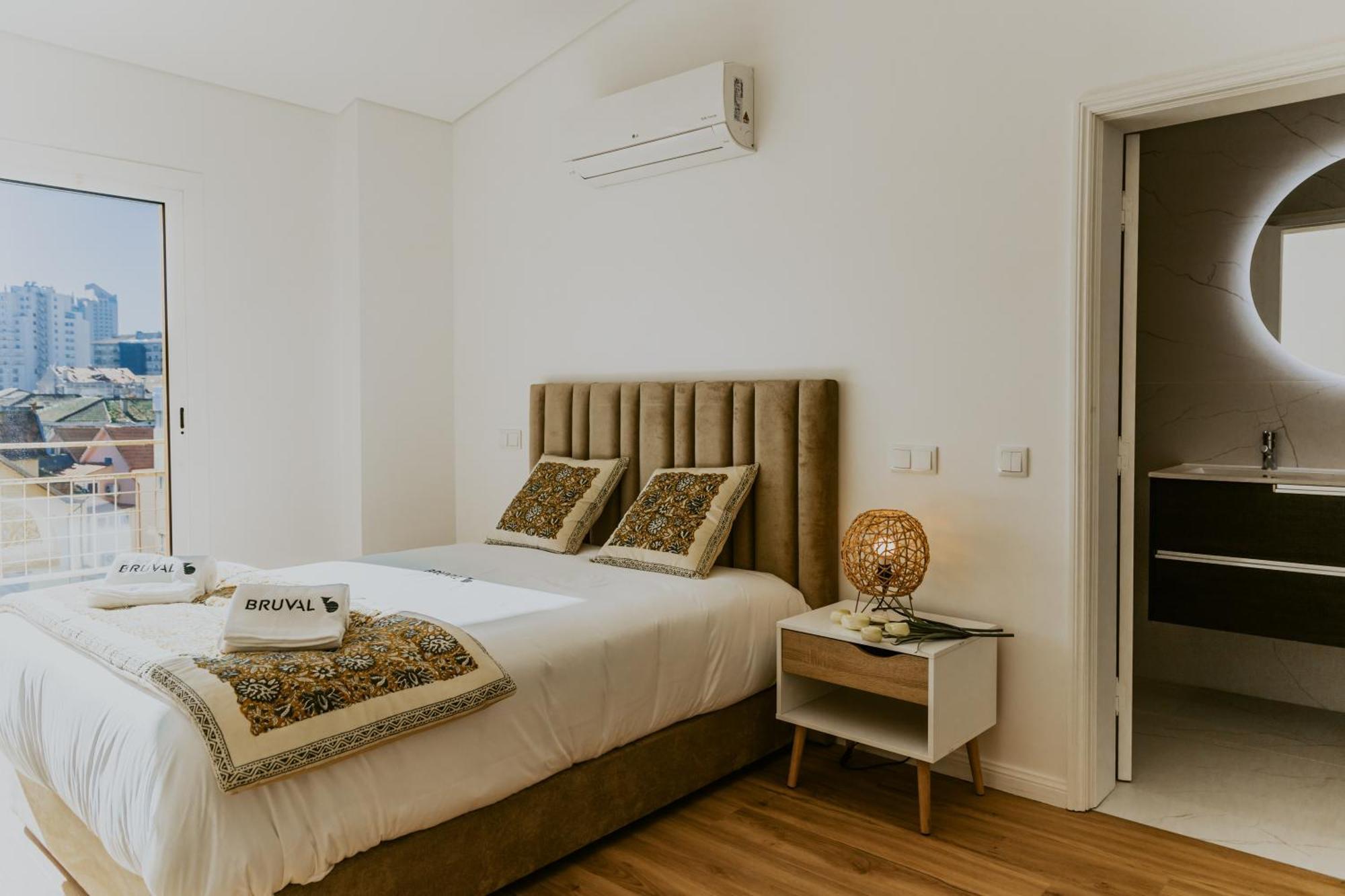 Bruval Premium Apartments - Gaia Вила-Нова-ди-Гая Экстерьер фото