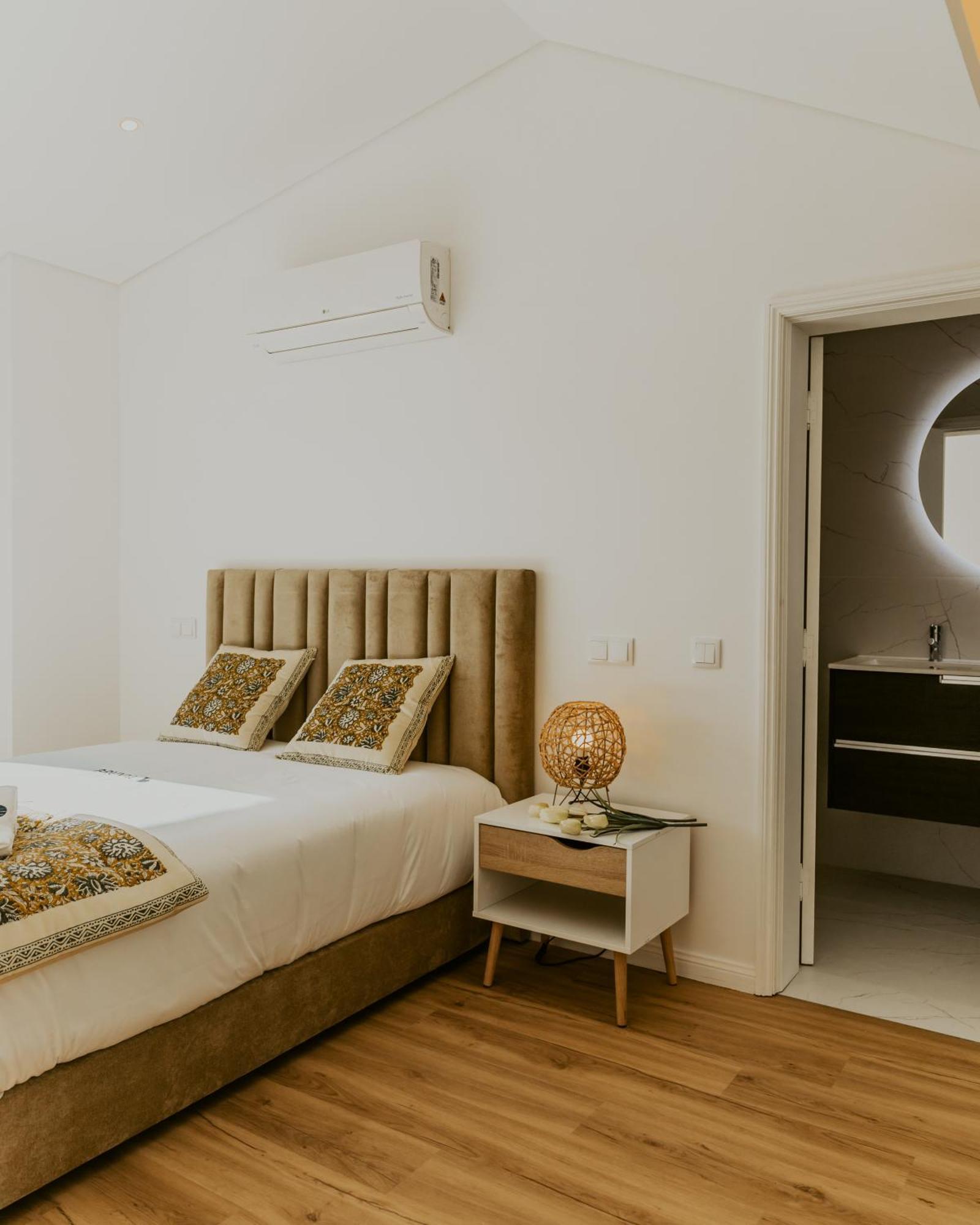 Bruval Premium Apartments - Gaia Вила-Нова-ди-Гая Экстерьер фото
